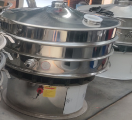 High Efficiency 800mm Food Processing Industry  Vibration Sifter For Sugar / Salt